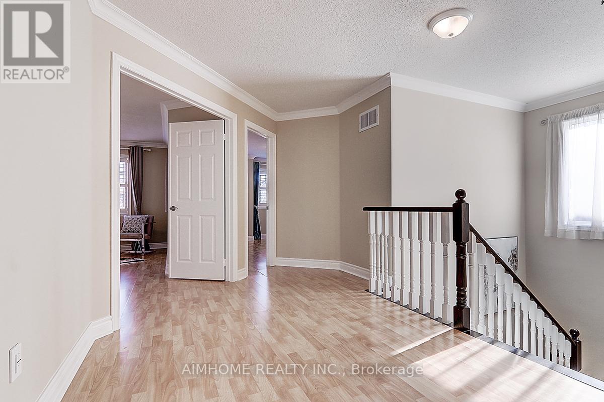 38 Rondeen Road, Vaughan, Ontario  L4K 5S1 - Photo 12 - N13045930