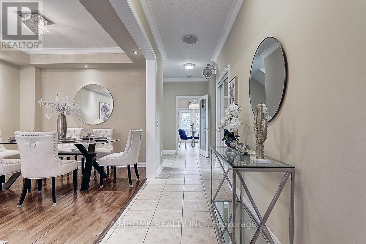 38 Rondeen Road, Vaughan, Ontario  L4K 5S1 - Photo 2 - N13045930