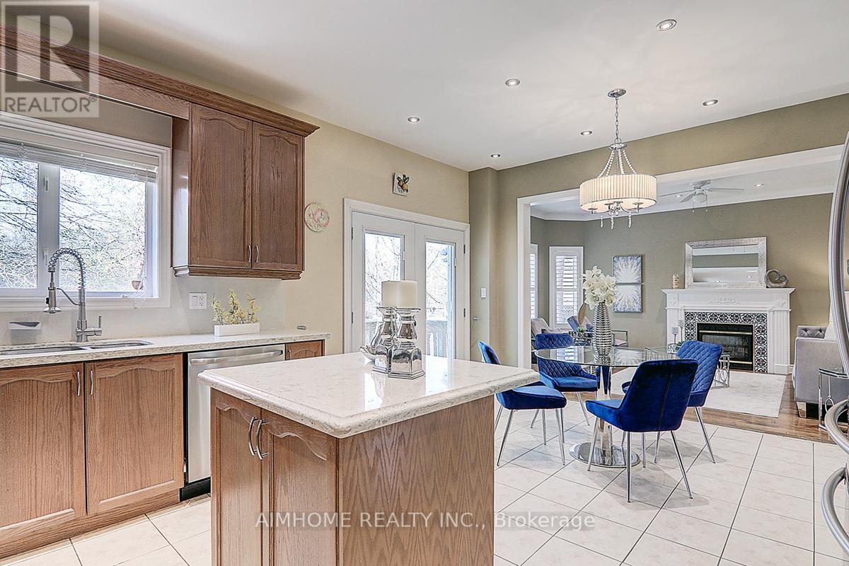 38 Rondeen Road, Vaughan, Ontario  L4K 5S1 - Photo 8 - N13045930