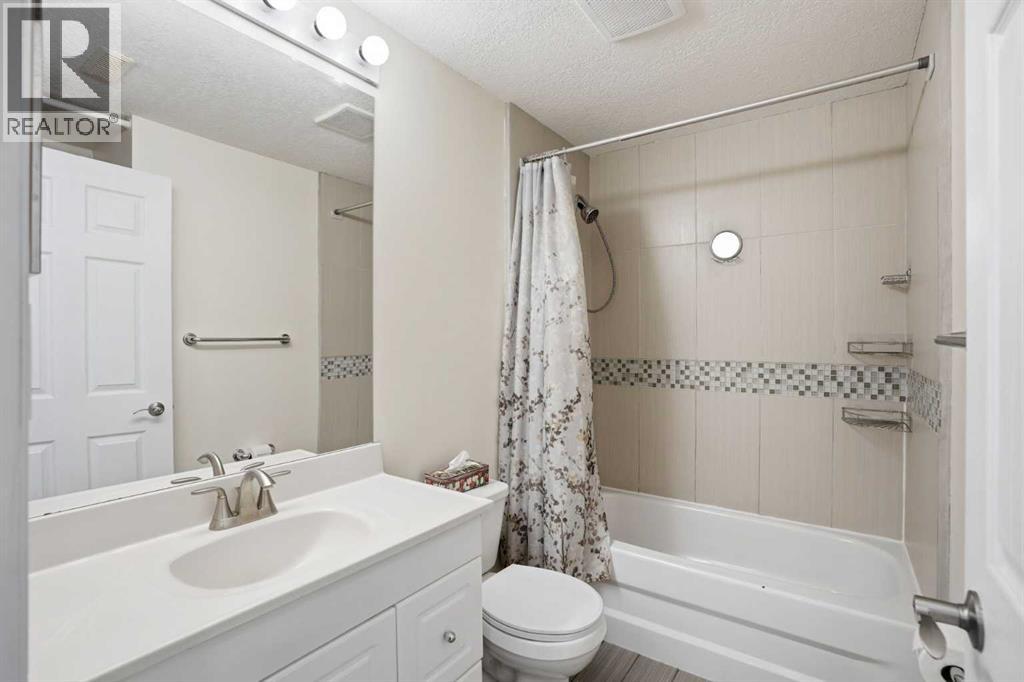 161 Douglas Glen Heath SE, Calgary, Alberta  T2Z 2N1 - Photo 26 - A2303449