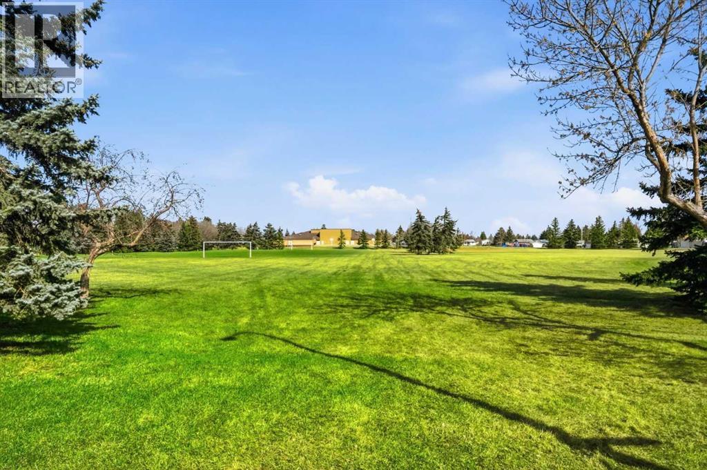 20 Dovely Way SE, Calgary, Alberta  T2B 2K8 - Photo 34 - A2304116