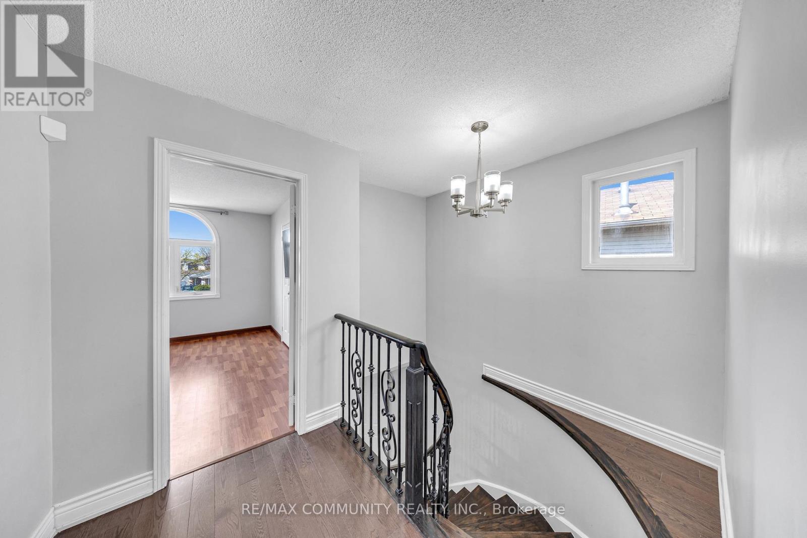 3275 Greenbelt Crescent, Mississauga, Ontario  L5N 5Y1 - Photo 11 - W13045962