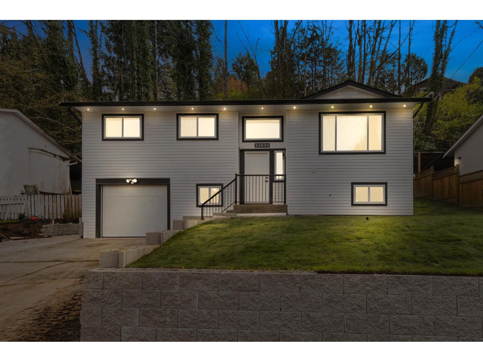 34630 IMMEL STREET, Abbotsford, British Columbia