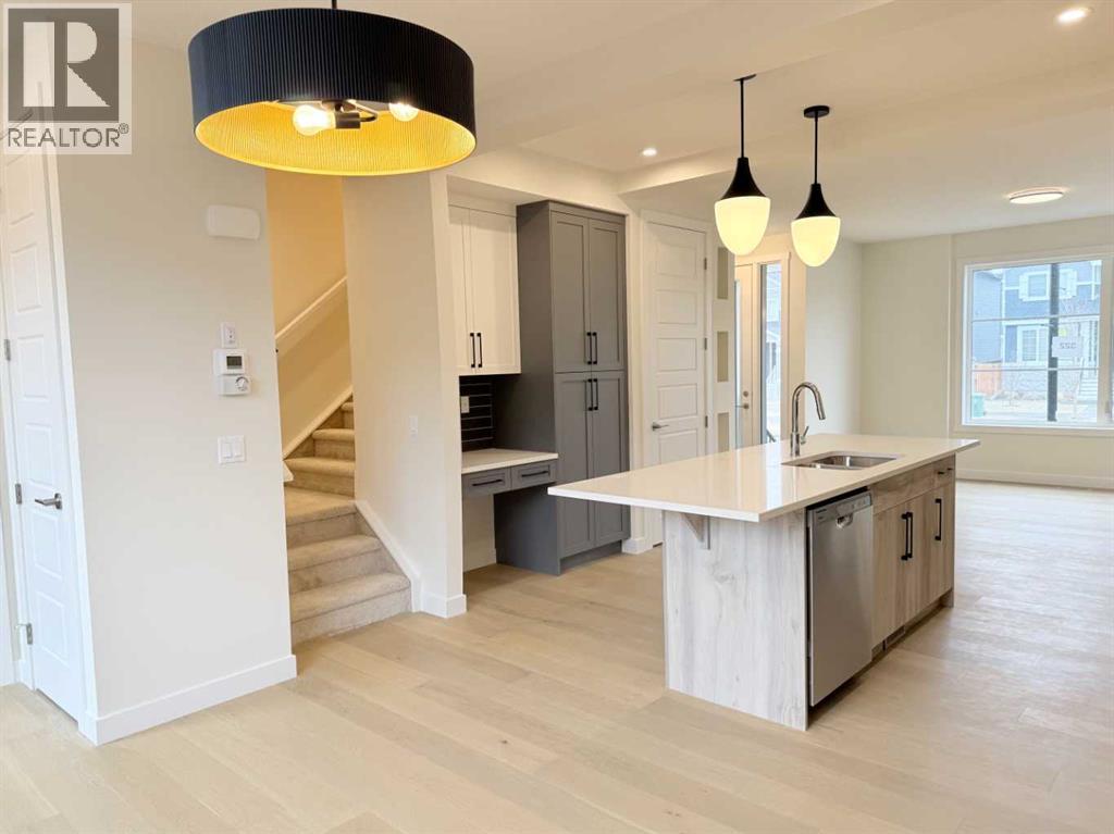 322 Sundown Road, Cochrane, Alberta  T4C 3H2 - Photo 18 - A2193822