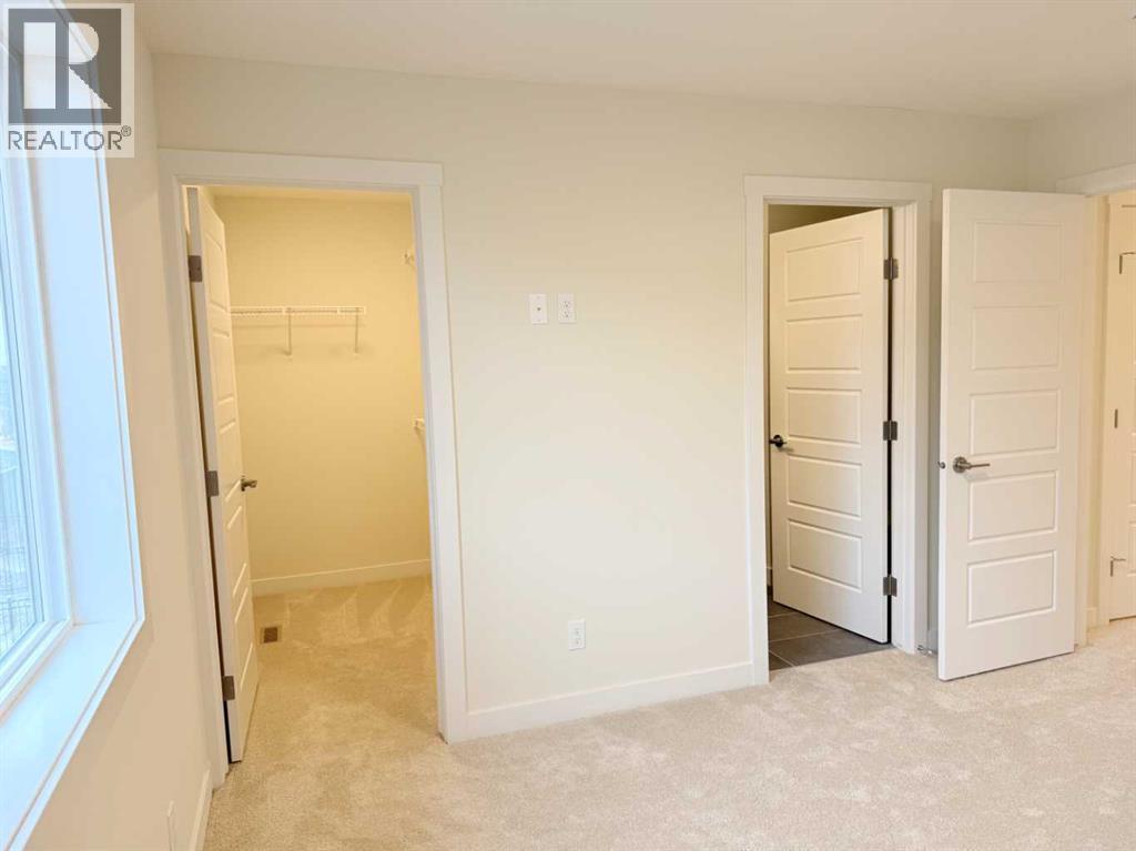 322 Sundown Road, Cochrane, Alberta  T4C 3H2 - Photo 37 - A2193822