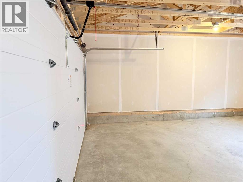 322 Sundown Road, Cochrane, Alberta  T4C 3H2 - Photo 46 - A2193822