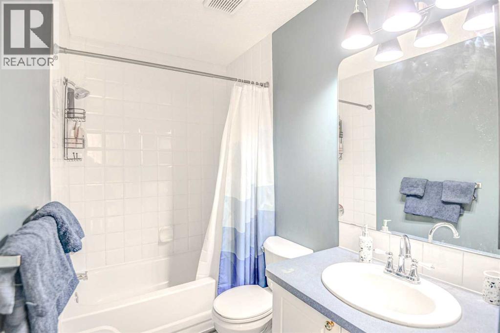 207 Crystalridge Place, Okotoks, Alberta  T1S 1T9 - Photo 19 - A2298825