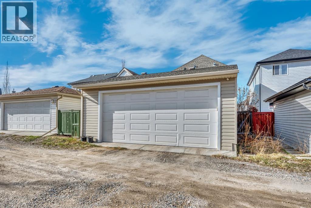 75 Copperfield Rise Se, Calgary, Alberta  T2Z 4V1 - Photo 4 - A2305317