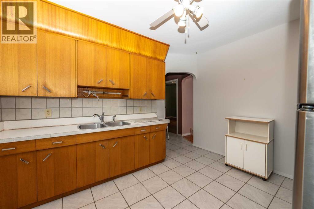 1509 10a Street, Wainwright, Alberta  T9W 1J9 - Photo 4 - A2285112