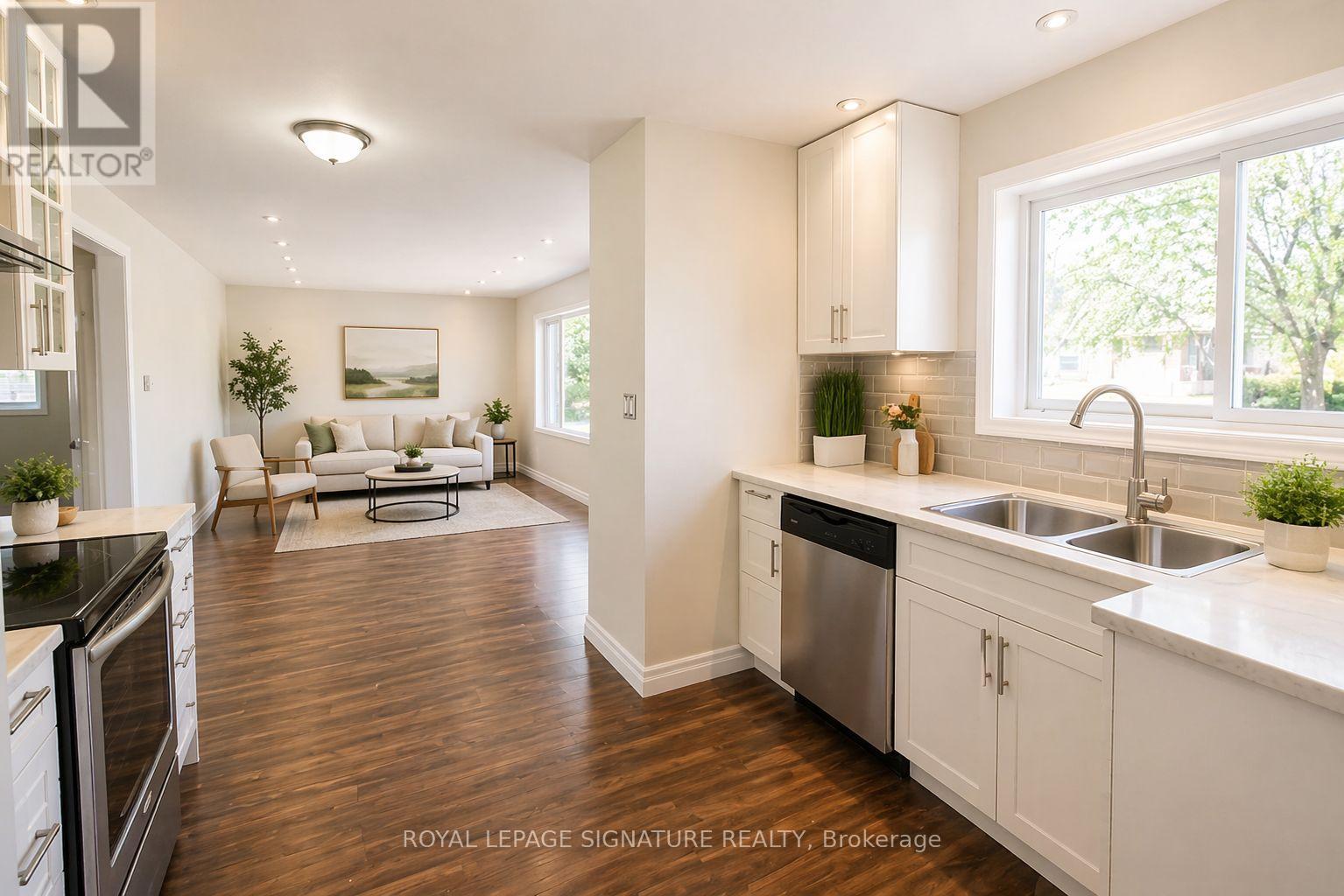 18 Independence Drive, Toronto, Ontario  M1K 3R8 - Photo 10 - E12761050