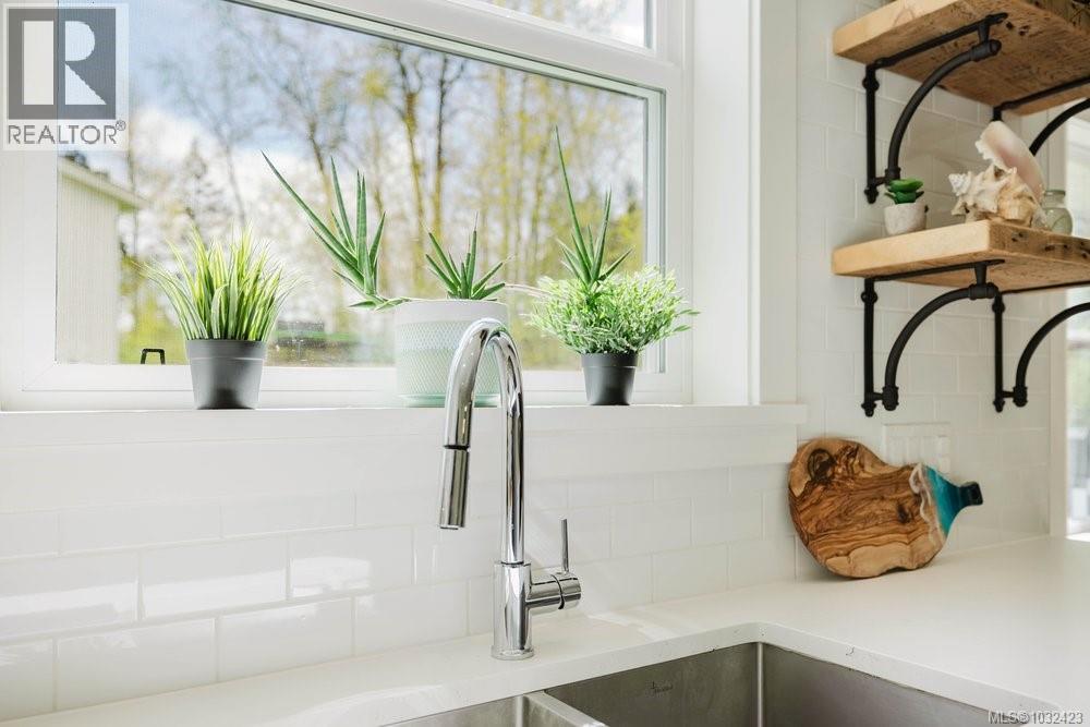 30 Jedburgh Rd, View Royal, British Columbia  V9B 6N7 - Photo 19 - 1032423