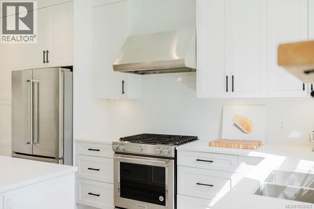 30 Jedburgh Rd, View Royal, British Columbia  V9B 6N7 - Photo 18 - 1032423