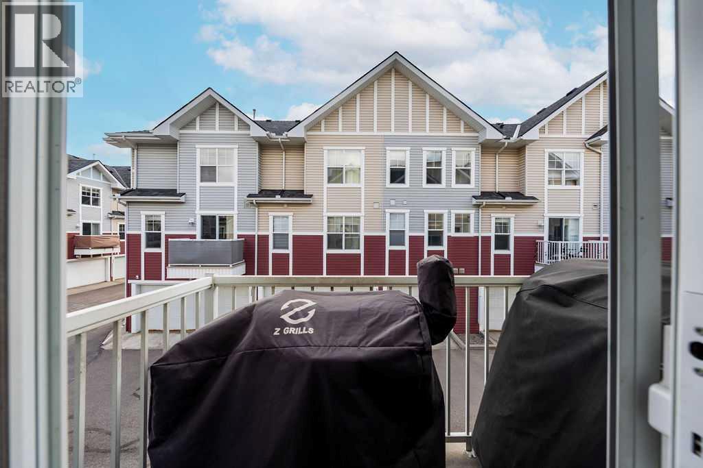 3038 New Brighton Gardens SE, Calgary, Alberta  T2Z 0A5 - Photo 15 - A2305096