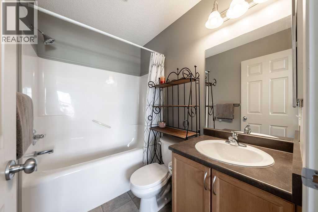 3038 New Brighton Gardens SE, Calgary, Alberta  T2Z 0A5 - Photo 26 - A2305096