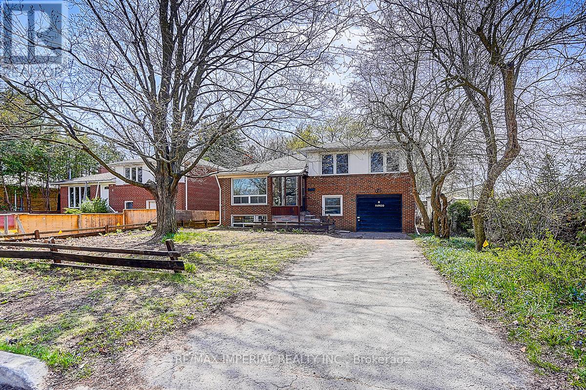 8 Fargo Avenue, Toronto, Ontario  M2M 1T9 - Photo 6 - C13045516