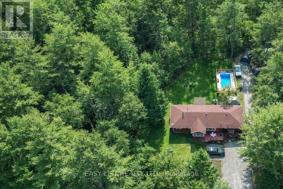 26 Reid Street, Kawartha Lakes, Ontario  K0M 2A0 - Photo 3 - X12937066