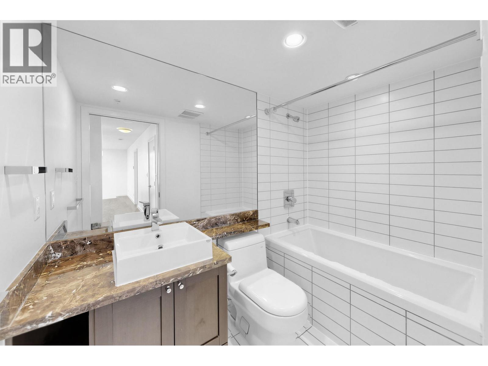 2102 4815 Eldorado Mews, Vancouver, British Columbia  V5R 0B2 - Photo 16 - R3115528