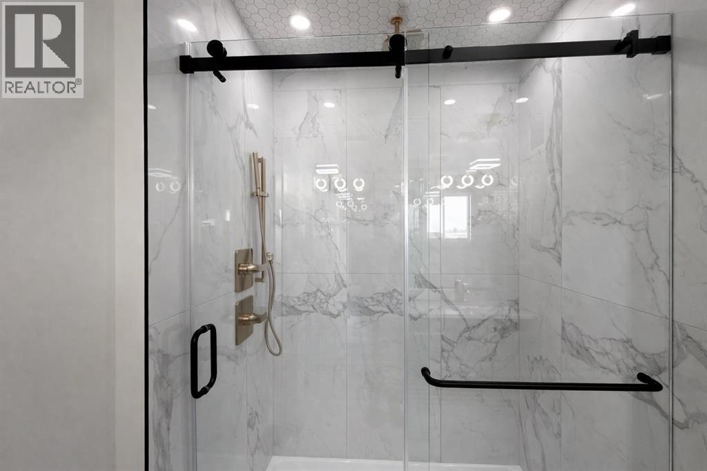 852 Dawson Point, Chestermere, Alberta  T1X 3G3 - Photo 31 - A2297948