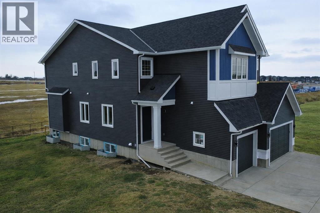 852 Dawson Point, Chestermere, Alberta  T1X 3G3 - Photo 2 - A2297948