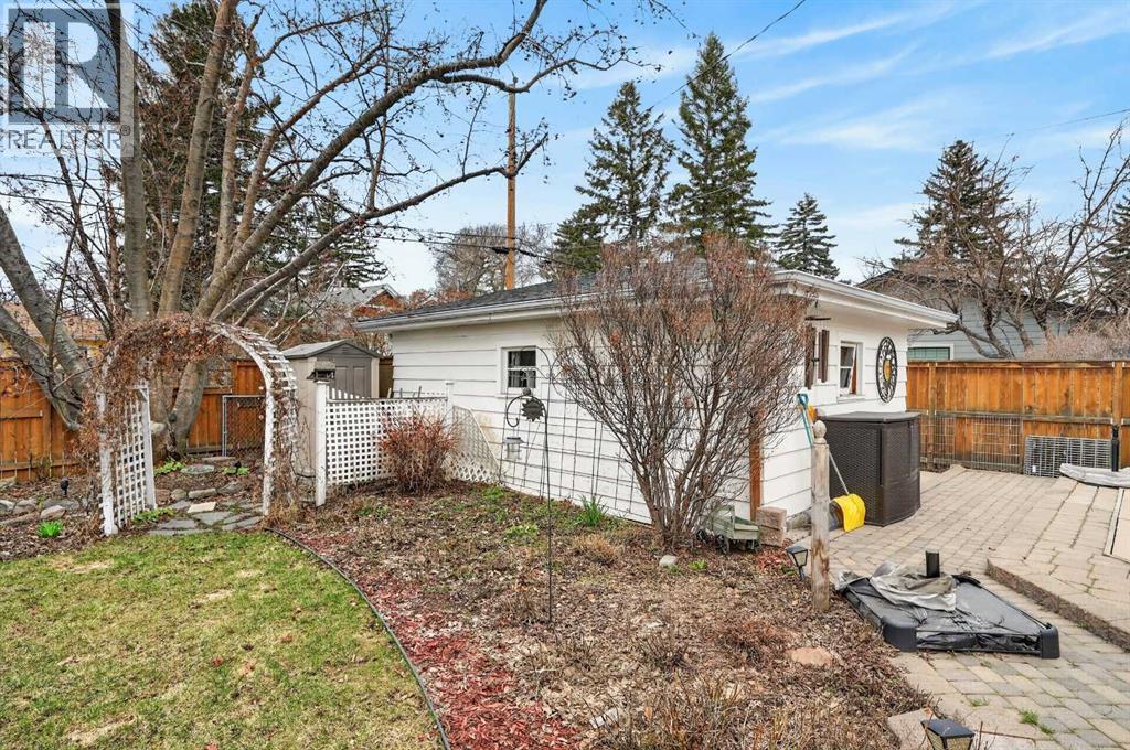 2023 Glenwood Drive SW, Calgary, Alberta  T3E 3Y7 - Photo 35 - A2305103