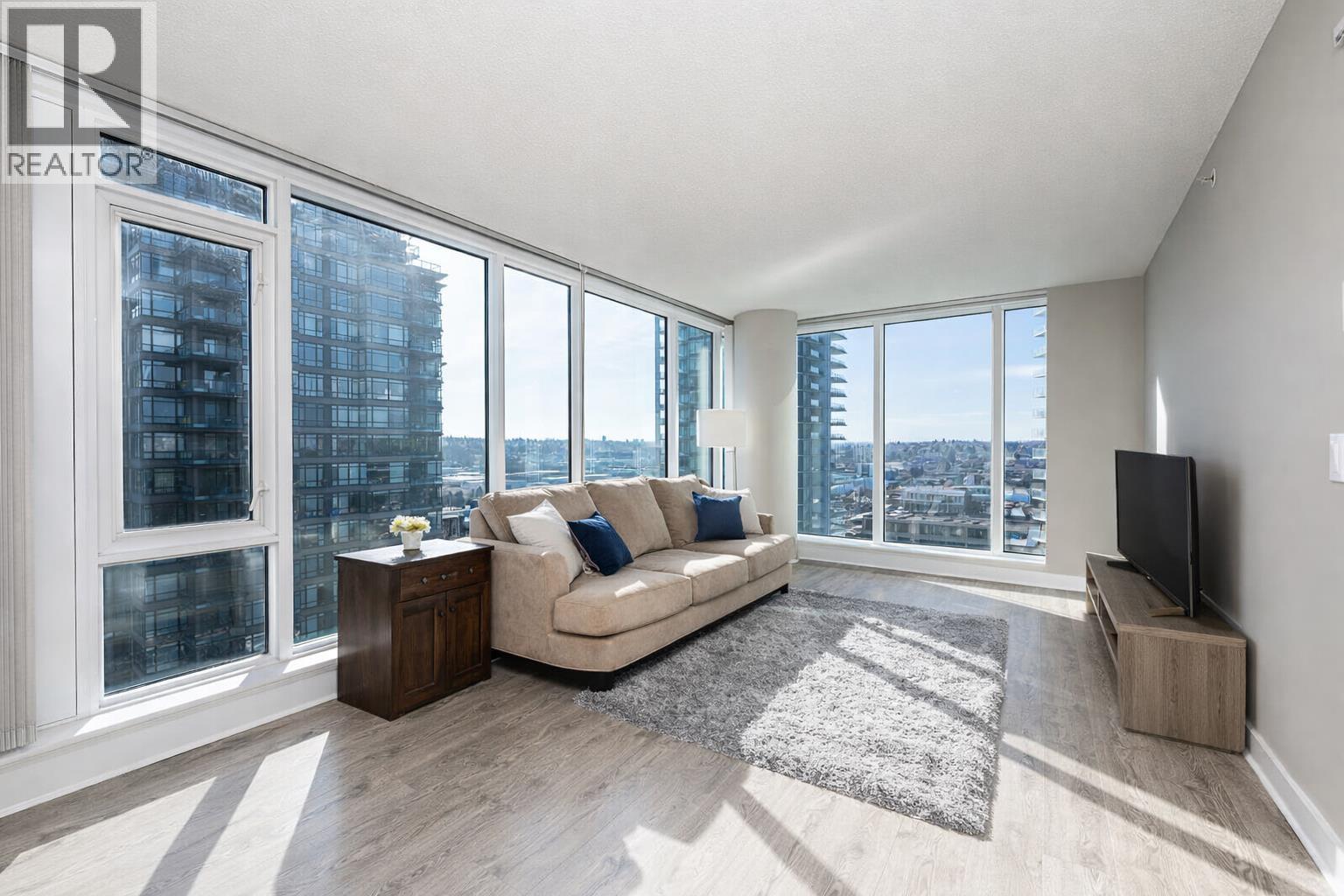 Listing Picture 7 of 37 : 1707 4189 HALIFAX STREET, Burnaby / 本拿比 - 魯藝地產 Yvonne Lu Group - MLS Medallion Club Member