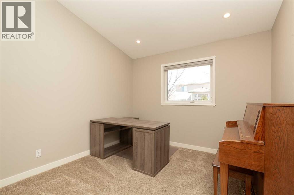 39 Fairmont Park Lane S, Lethbridge, Alberta  T1K 7H6 - Photo 20 - A2304274