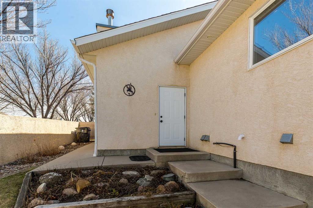 39 Fairmont Park Lane S, Lethbridge, Alberta  T1K 7H6 - Photo 40 - A2304274