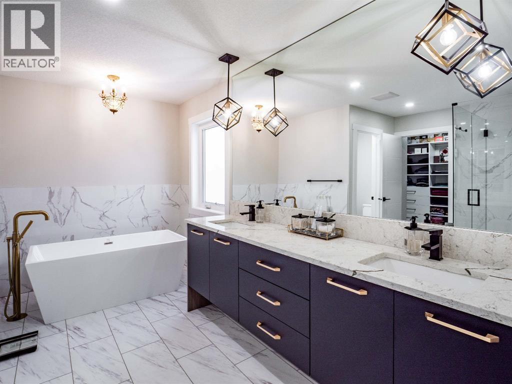 132 Belvedere Drive SE, Calgary, Alberta  T2A 7G1 - Photo 19 - A2290914