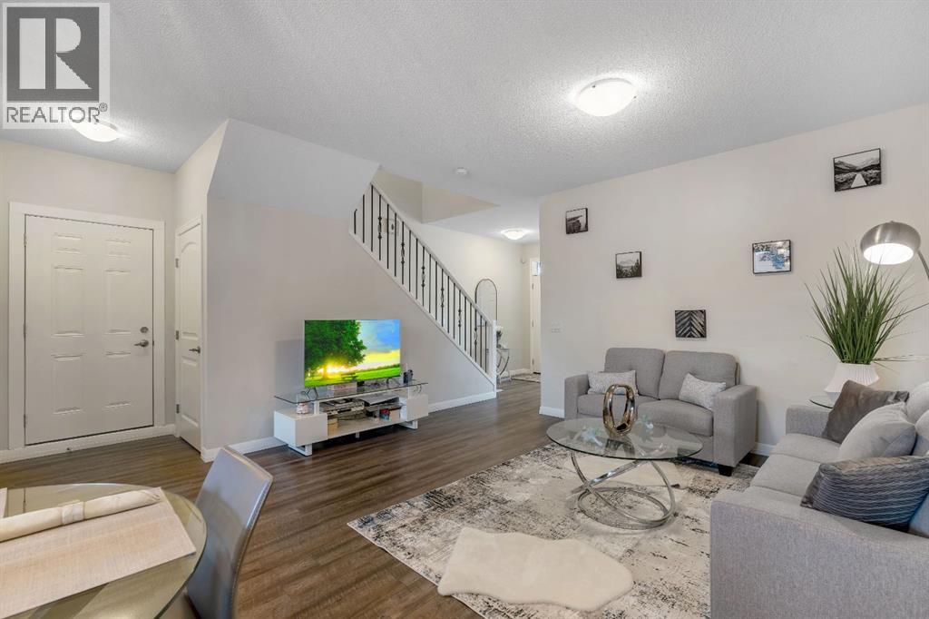 77 Red Sky Way Ne, Calgary, Alberta  T3N 0X6 - Photo 3 - A2299991