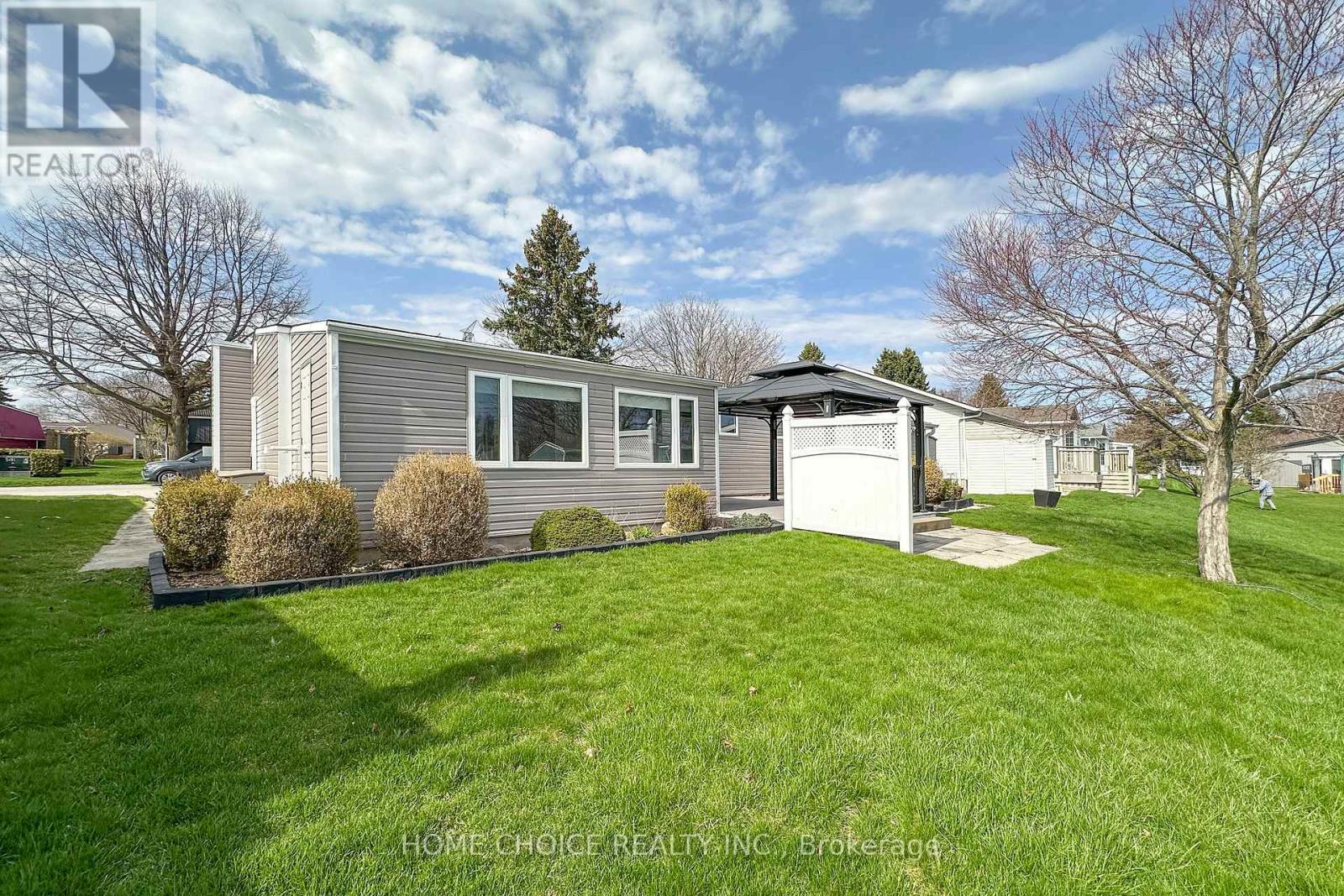 8 Loyalist Court, Clarington, Ontario  L1B 1A8 - Photo 28 - E13046006