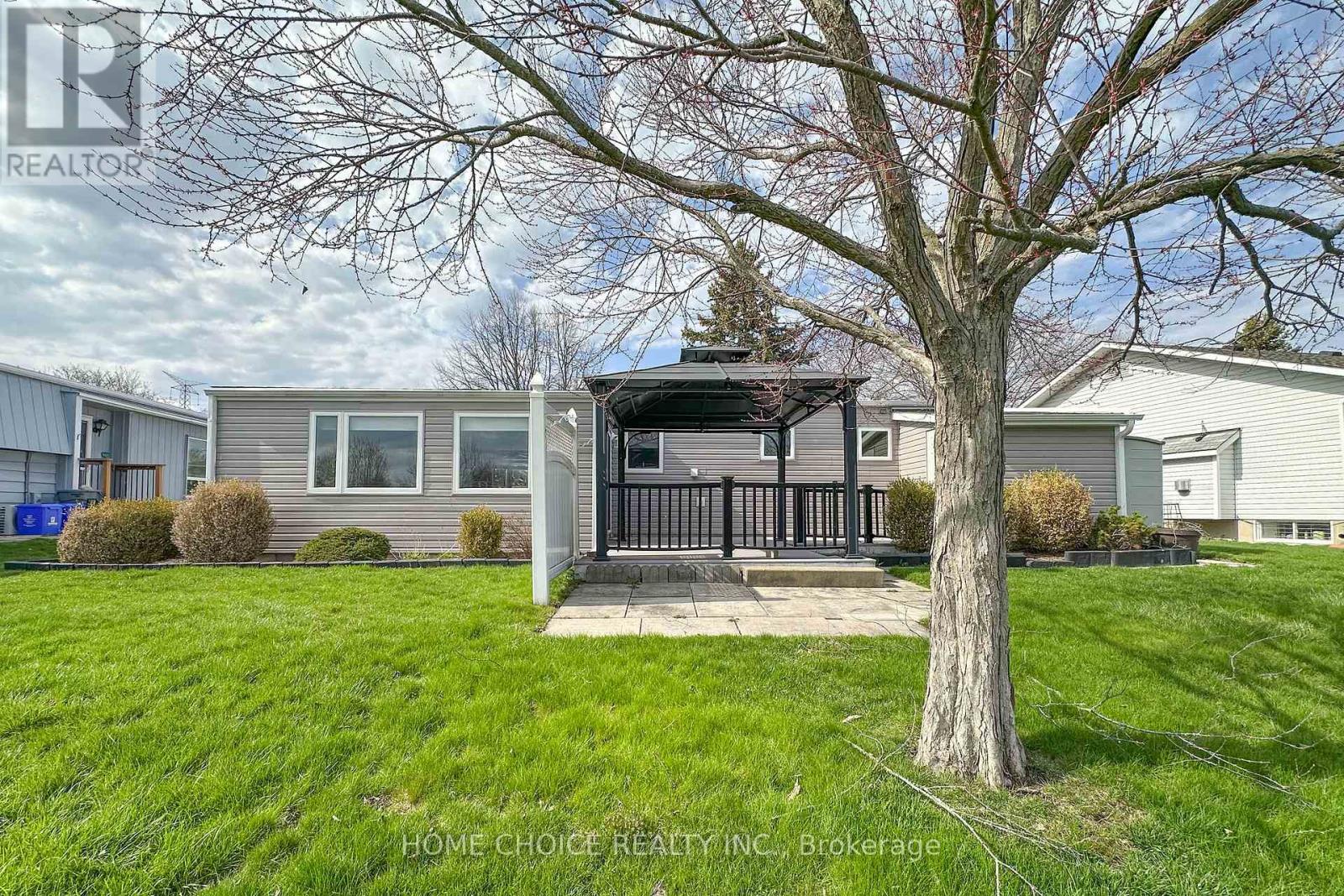 8 Loyalist Court, Clarington, Ontario  L1B 1A8 - Photo 29 - E13046006