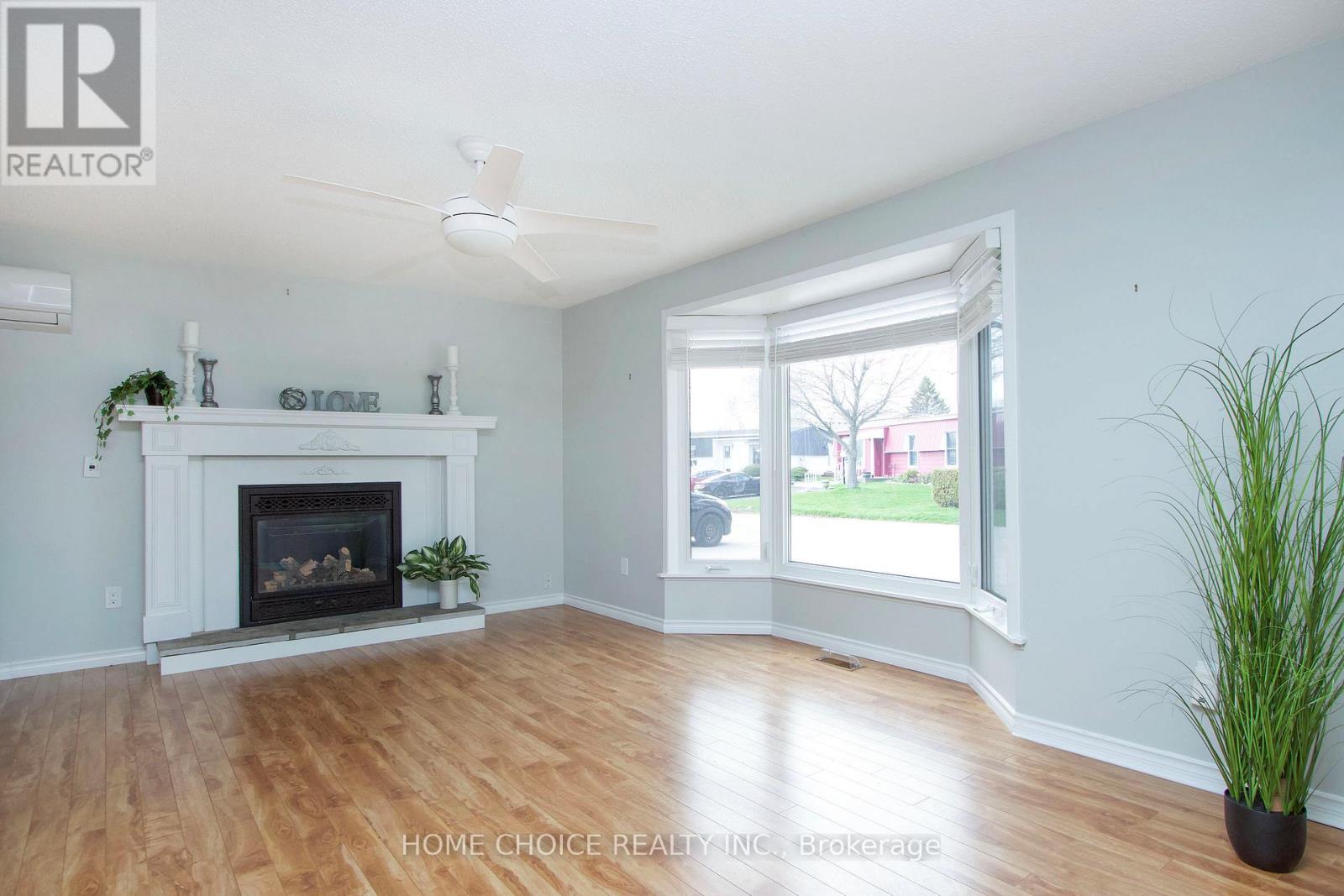 8 Loyalist Court, Clarington, Ontario  L1B 1A8 - Photo 7 - E13046006