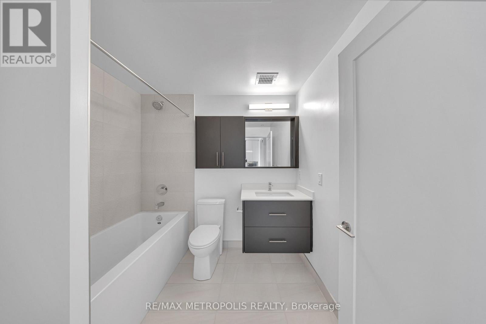 1507b - 9751 Markham Road, Markham, Ontario  L6E 0W3 - Photo 12 - N13046008