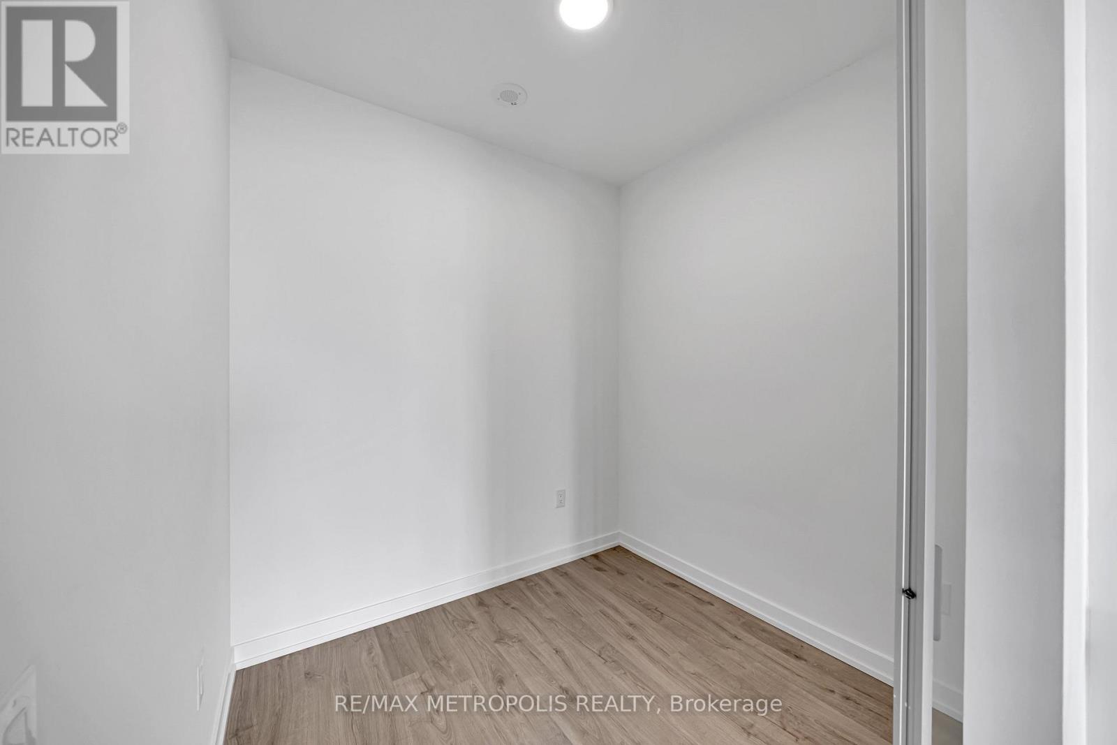 1507b - 9751 Markham Road, Markham, Ontario  L6E 0W3 - Photo 16 - N13046008