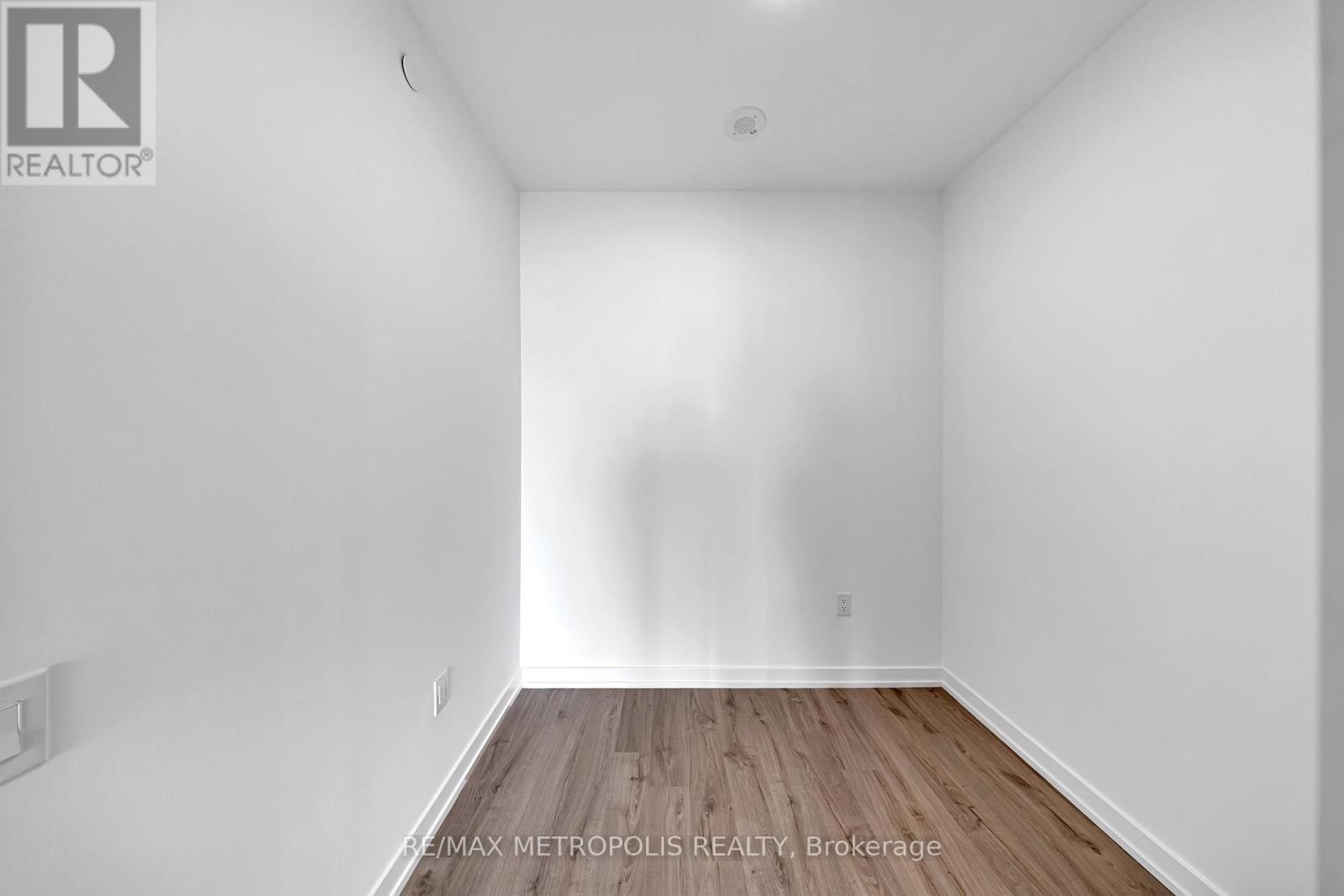 1507b - 9751 Markham Road, Markham, Ontario  L6E 0W3 - Photo 17 - N13046008