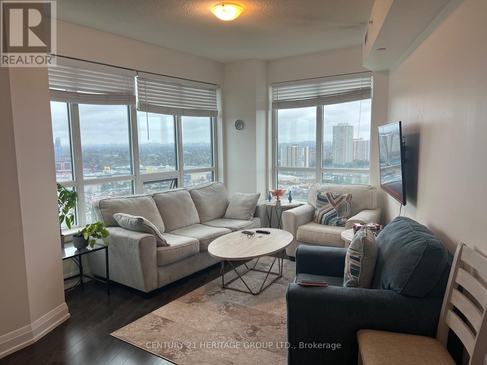 1926 - 7161 Yonge Street, Markham, Ontario  L3T 0C8 - Photo 4 - N13046024