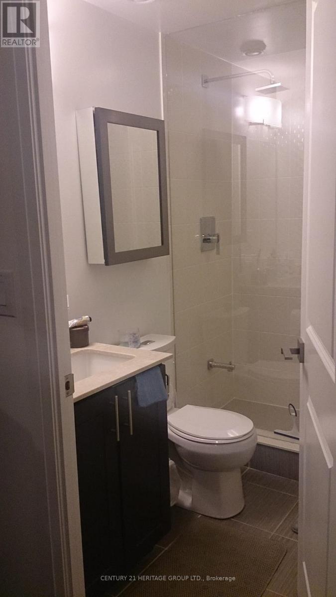 1926 - 7161 Yonge Street, Markham, Ontario  L3T 0C8 - Photo 8 - N13046024