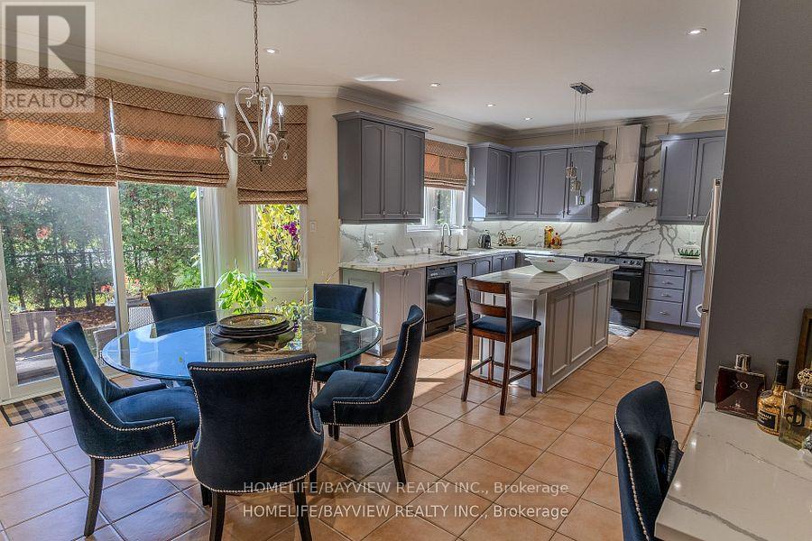 8 Pico Crescent, Vaughan, Ontario  L4J 8P4 - Photo 11 - N13046026