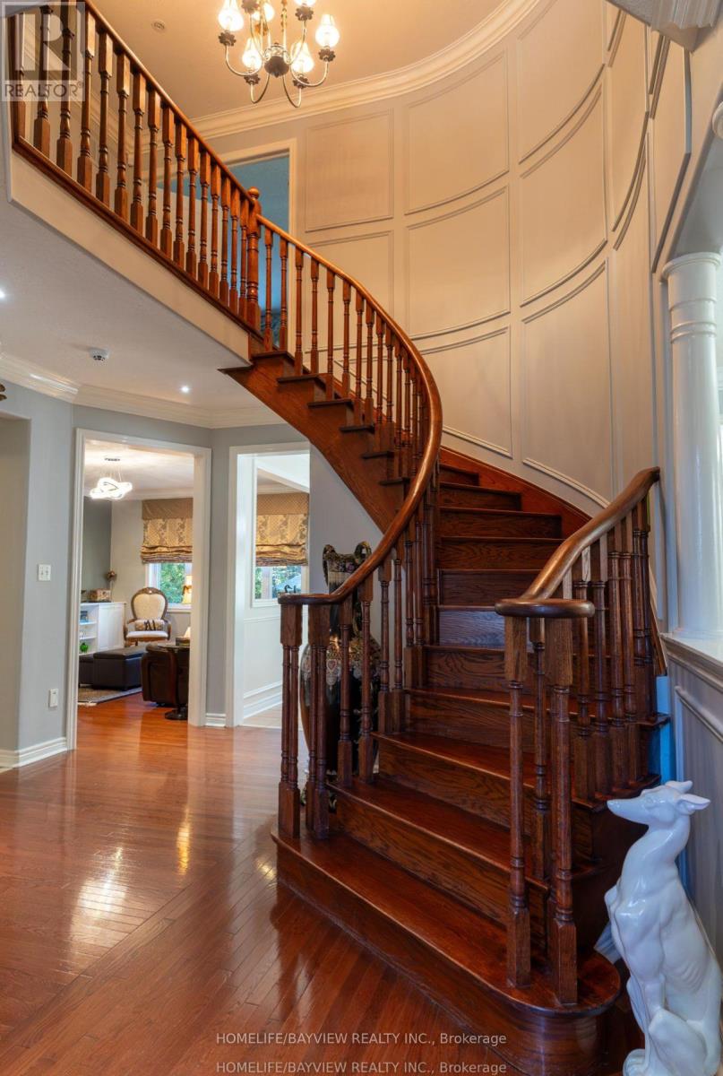 8 Pico Crescent, Vaughan, Ontario  L4J 8P4 - Photo 8 - N13046026