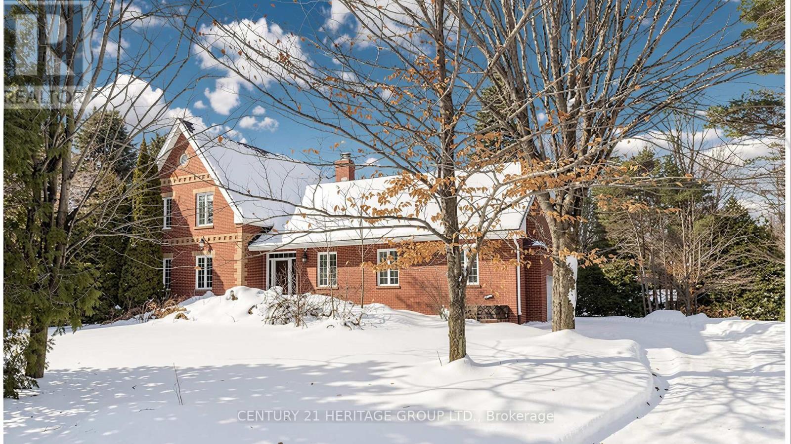 21455 WARDEN AVENUE, East Gwillimbury, Ontario