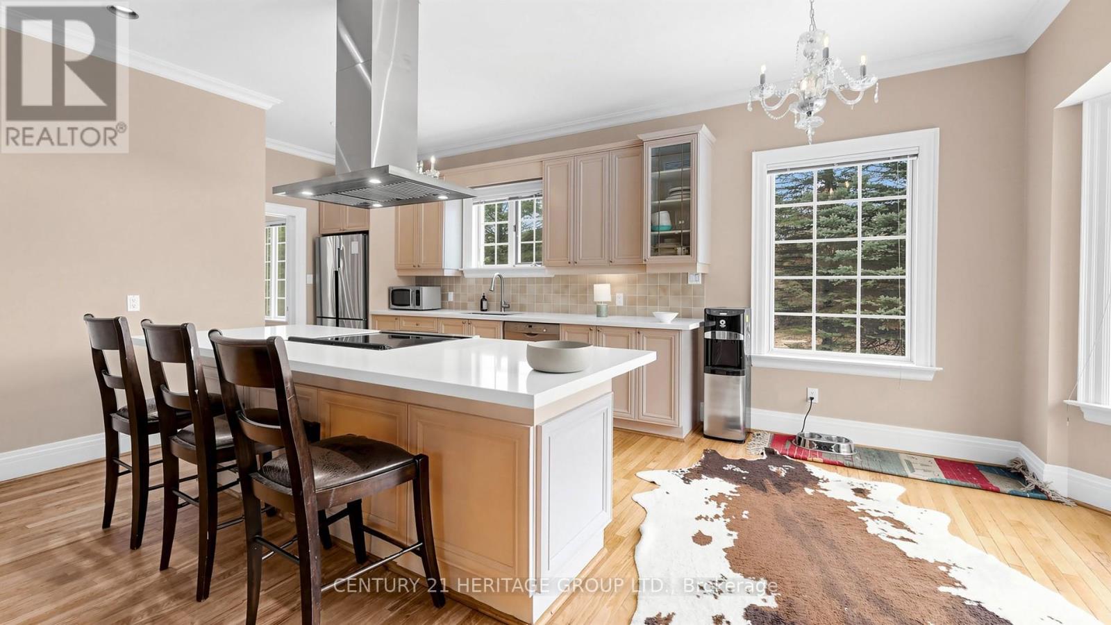 21455 Warden Avenue, East Gwillimbury, Ontario  L0G 1R0 - Photo 15 - N13046036