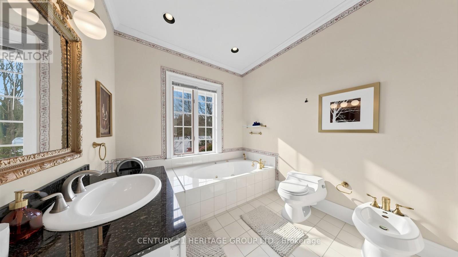 21455 Warden Avenue, East Gwillimbury, Ontario  L0G 1R0 - Photo 28 - N13046036