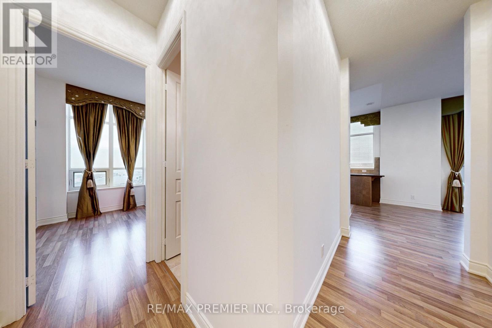 Ph07 - 9225 Jane Street, Vaughan, Ontario  L6A 0J7 - Photo 8 - N13044948