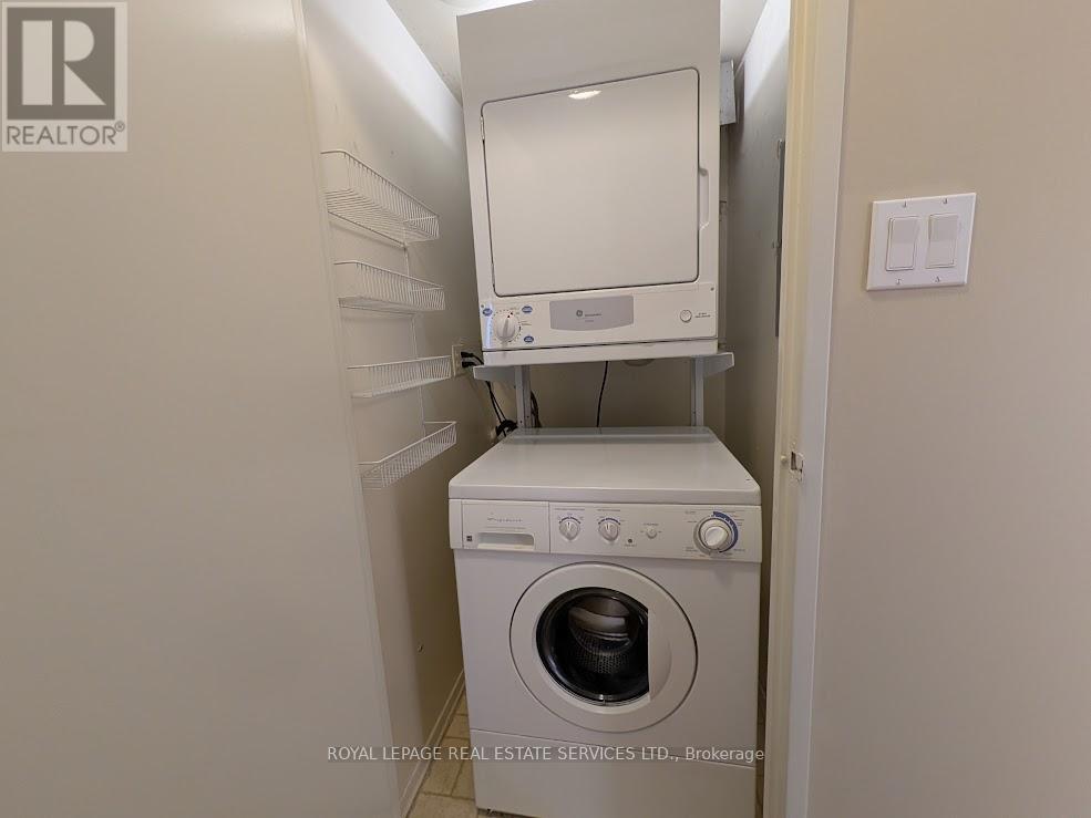 1510 - 3845 Lake Shore Boulevard W, Toronto, Ontario  M8W 4Y3 - Photo 18 - W13046012