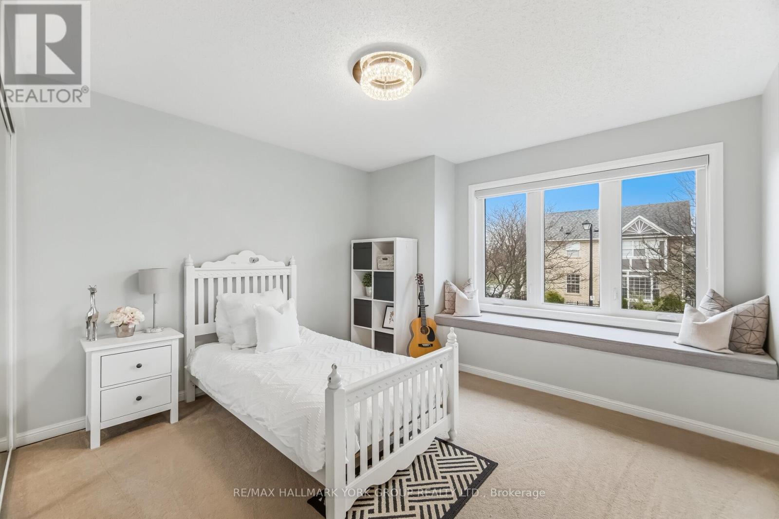 882 Mcduffe Crescent, Milton, Ontario  L9T 6M7 - Photo 14 - W13046022