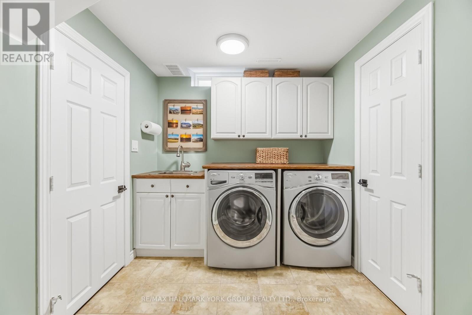 882 Mcduffe Crescent, Milton, Ontario  L9T 6M7 - Photo 20 - W13046022