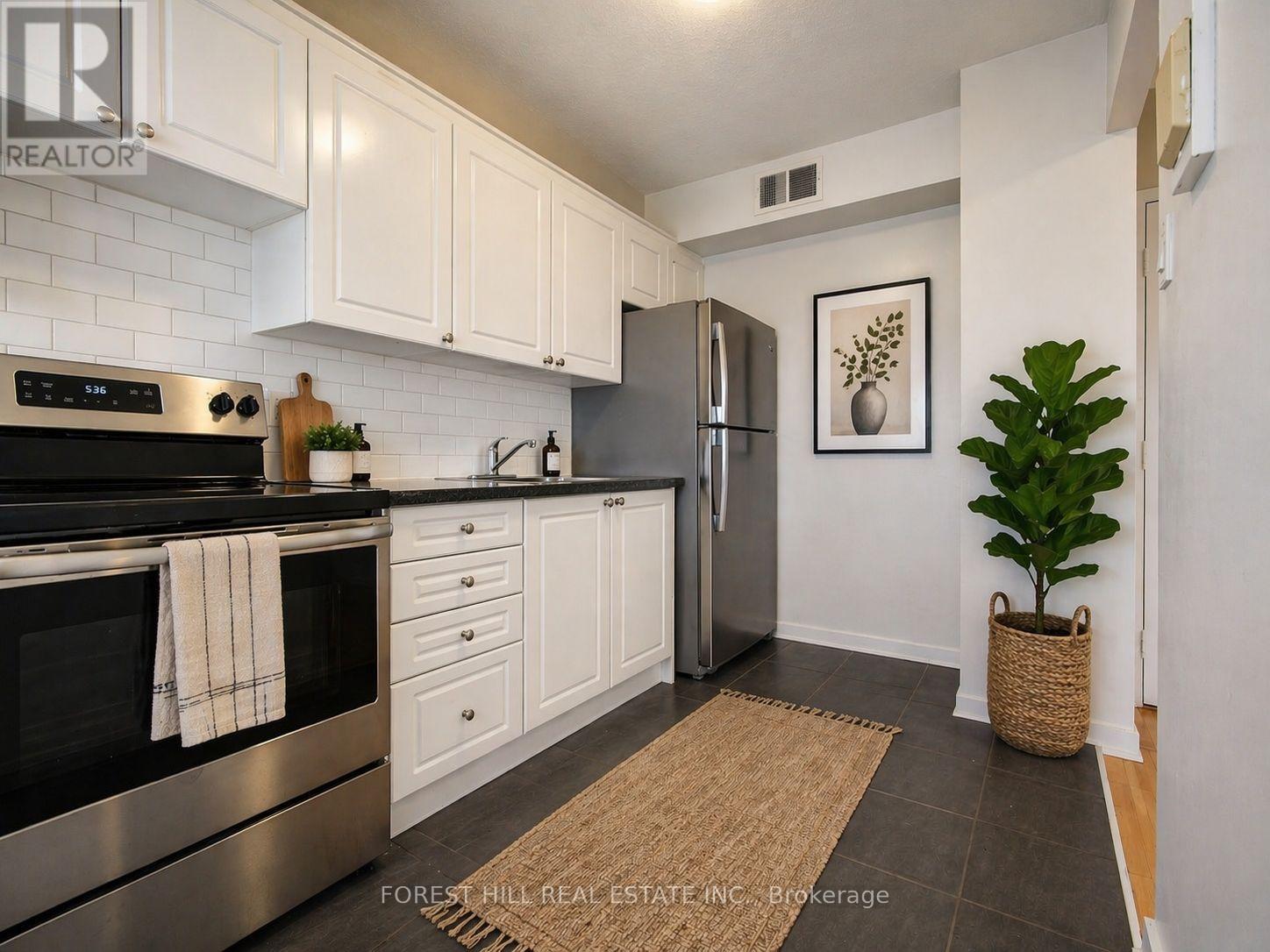 1205 - 470 Sentinel Road, Toronto, Ontario  M3J 1V6 - Photo 4 - W13046030