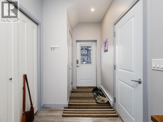 62 Iskoot Crescent, Whitehorse, Yukon  Y1A 0P6 - Photo 4 - 17190