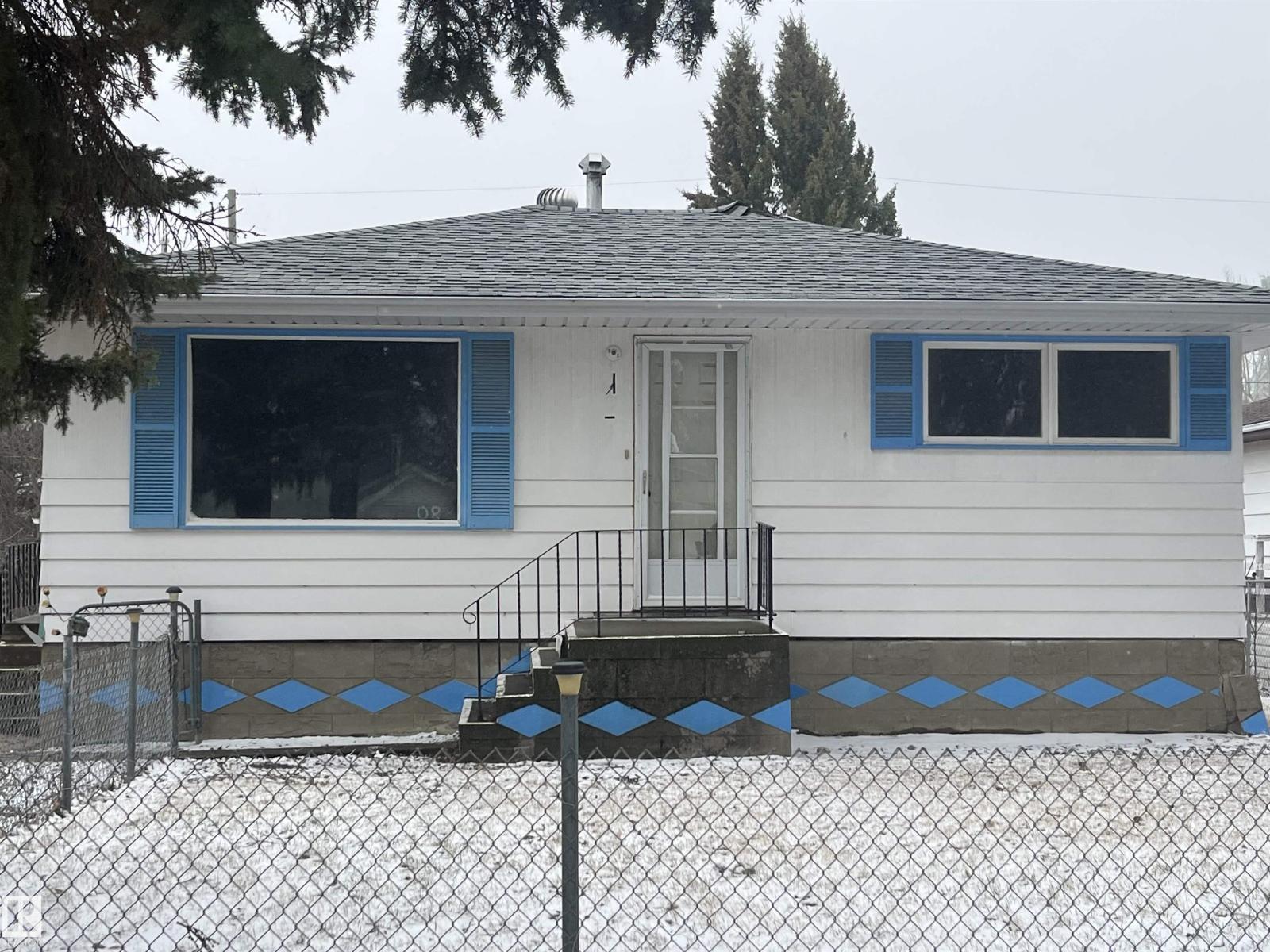 4807 53 Av, Viking, Alberta  T0B 4N0 - Photo 1 - E4483927
