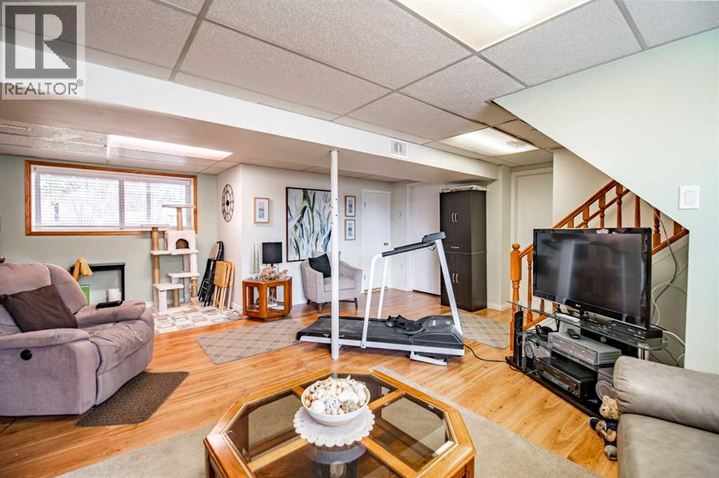 5116 54 Avenue, Eckville, Alberta  T0M 0X0 - Photo 27 - A2304745